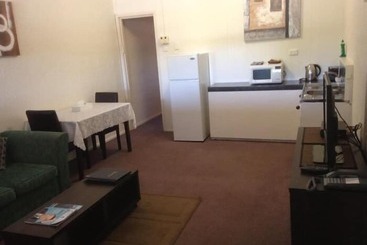 Copper Gate Motel