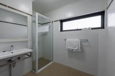 Forrest Hotel & Apartments