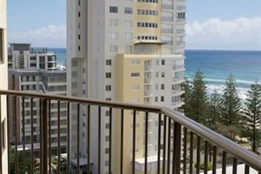 Horizons Holiday Apartments