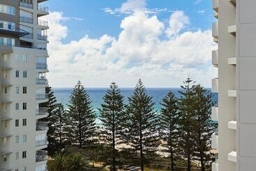 Horizons Holiday Apartments