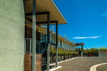 هتل Brooklands Of Mornington