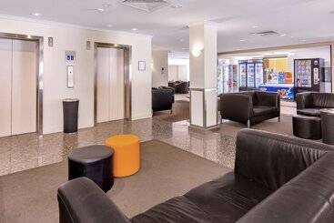 هتل Comfort Inn & Suites Goodearth Perth