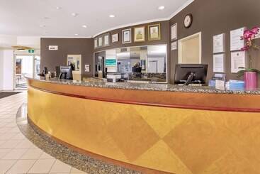 هتل Comfort Inn & Suites Goodearth Perth