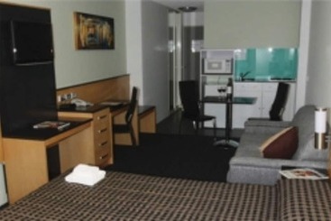 هتل Comfort Inn & Suites Goodearth Perth