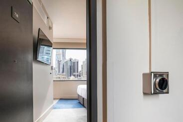 هتل Crowne Plaza Melbourne, An Ihg