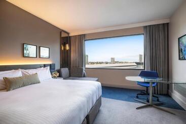 هتل Crowne Plaza Melbourne, An Ihg