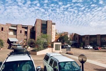 Hotel Desert Cave
