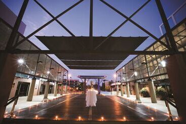 ホテル Doubletree By Hilton Darwin Esplanade