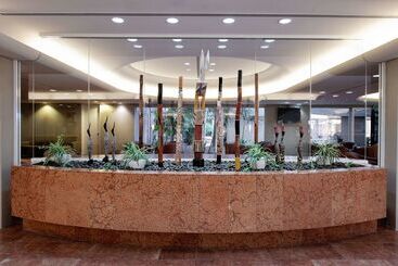 ホテル Doubletree By Hilton Darwin Esplanade