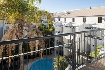 Esplanade Hotel Fremantle   By Rydges