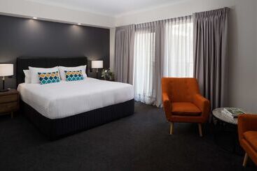 Esplanade Hotel Fremantle   By Rydges