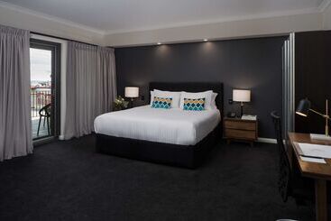 Esplanade Hotel Fremantle   By Rydges