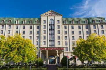 هتل Grand Chancellor Launceston