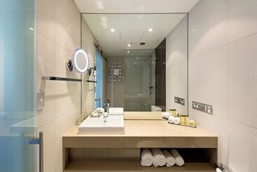 هتل Hilton Garden Inn Darwin