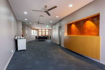 هتل Hilton Garden Inn Darwin