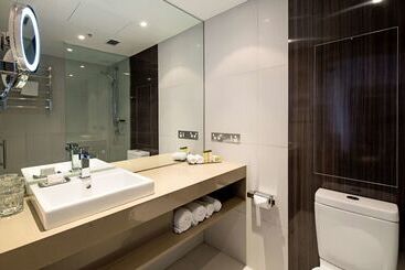 هتل Hilton Garden Inn Darwin