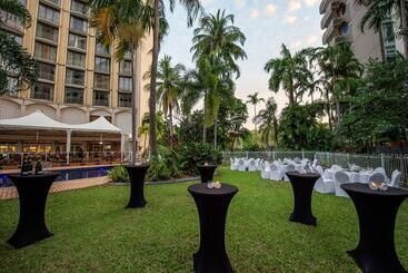 هتل Hilton Garden Inn Darwin