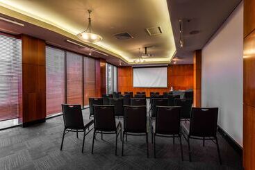 هتل Hilton Garden Inn Darwin