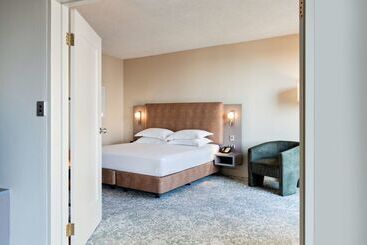 هتل Hilton Garden Inn Darwin