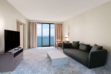هتل Hilton Garden Inn Darwin