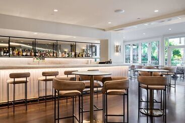 هتل Hilton Garden Inn Darwin