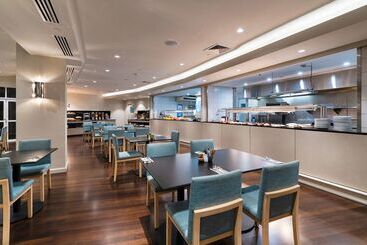 هتل Hilton Garden Inn Darwin