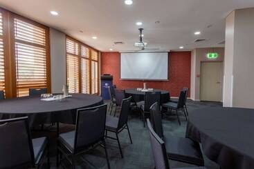 هتل Hilton Garden Inn Darwin