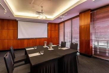 هتل Hilton Garden Inn Darwin