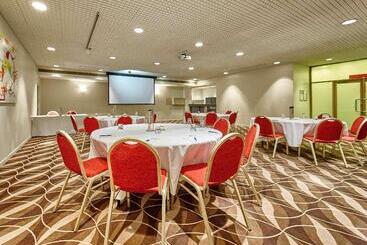 هتل Ibis Perth