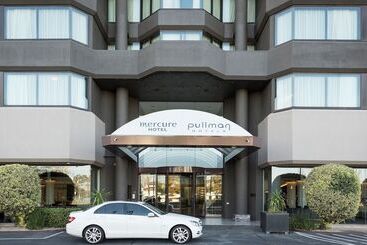 هتل Mercure Melbourne Albert Park