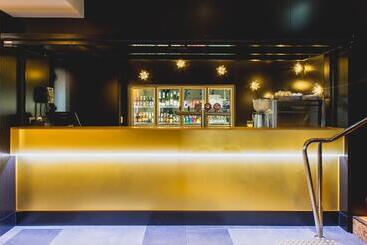 Metro Hotel Perth