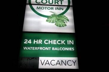 هتل Palm Court Motor Inn