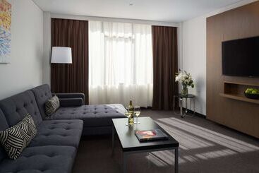 هتل Rydges Camperdown