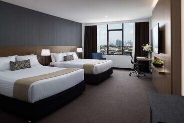 هتل Rydges Camperdown