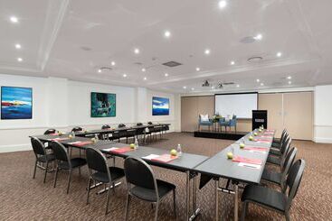 هتل Rydges Camperdown