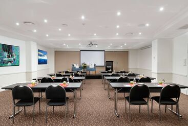 هتل Rydges Camperdown