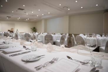 هتل Rydges Camperdown