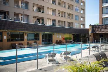 هتل Rydges Camperdown