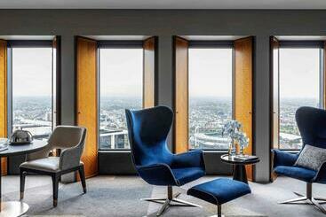 Отель Sofitel Melbourne On Collins