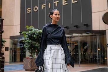 Отель Sofitel Melbourne On Collins