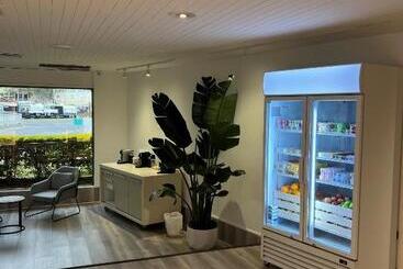 هتل The Select Inn Gosford
