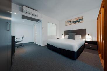 هتل The Select Inn Gosford