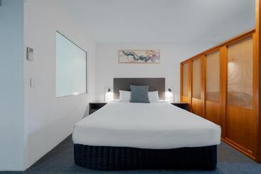 هتل The Select Inn Gosford