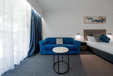 هتل The Select Inn Gosford