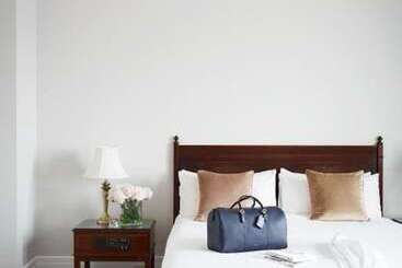 هتل The Windsor