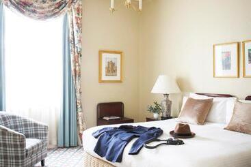 هتل The Windsor