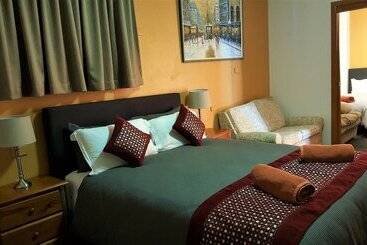 New Olympic Motel