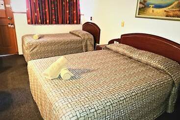 New Olympic Motel
