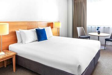 Novotel Perth Langley