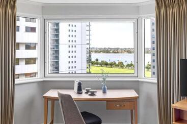 Novotel Perth Langley